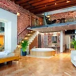 Stare Apartahotel 4*