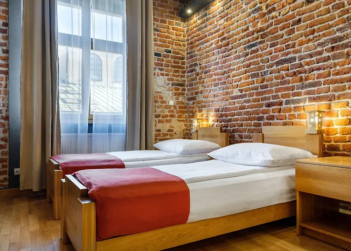 ستير مياستو الفندقية