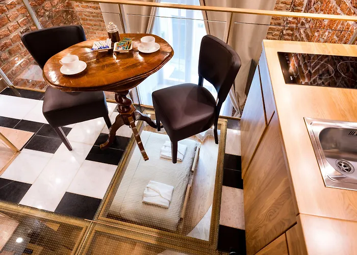 ستير مياستو الفندقية