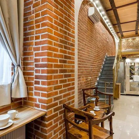 Stare Apartahotel 4*