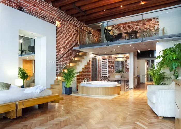 Stare Apartahotel 4*