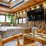 Aparthotel Stare 4*