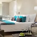 Stare Aparthotel